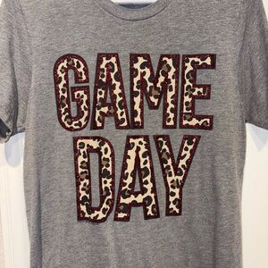 Game Day Leopard Print Graphic Tee - Gray